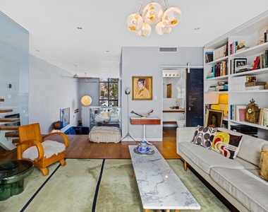 44 Sharon Street - Photo Thumbnail 8
