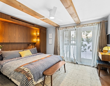 44 Sharon Street - Photo Thumbnail 18