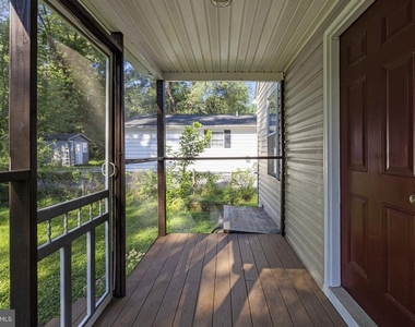 220 E 2nd Avenue - Photo Thumbnail 31