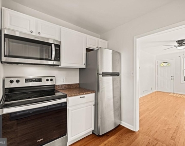 220 E 2nd Avenue - Photo Thumbnail 17