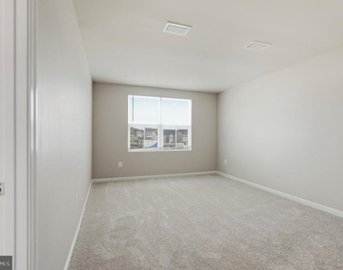 64 Dripping Springs Dr - Photo Thumbnail 13