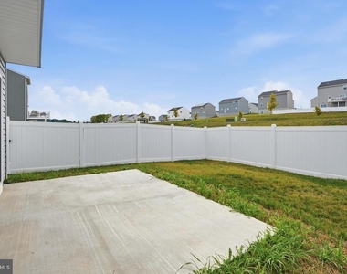 64 Dripping Springs Dr - Photo Thumbnail 18