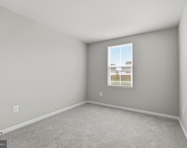 64 Dripping Springs Dr - Photo Thumbnail 8