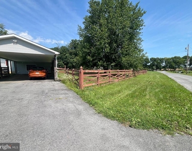 23 Shumack Court - Photo Thumbnail 3