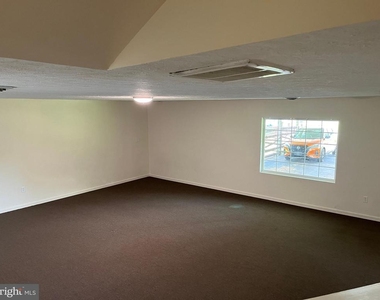 23 Shumack Court - Photo Thumbnail 14