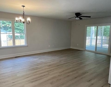 58 Wildwood Rd - Photo Thumbnail 3