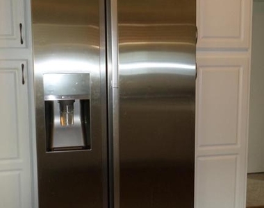 16 Alma Lane - Photo Thumbnail 5