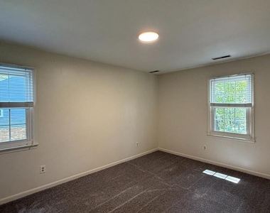 4015 Duke Of Glouster Street - Photo Thumbnail 20