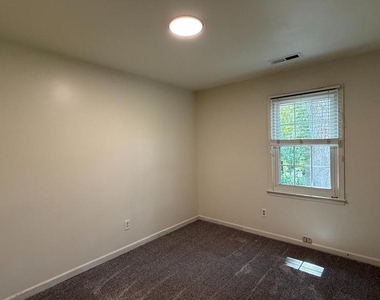 4015 Duke Of Glouster Street - Photo Thumbnail 18