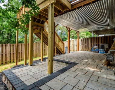 7057 Sauvage Lane - Photo Thumbnail 42