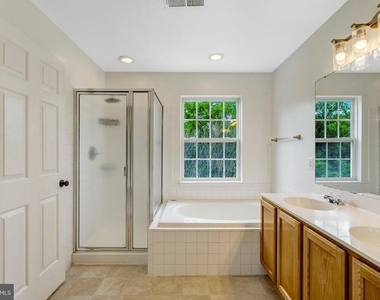 7057 Sauvage Lane - Photo Thumbnail 34