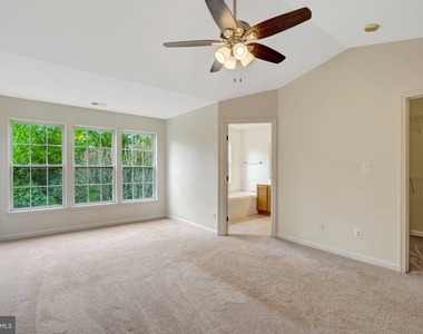 7057 Sauvage Lane - Photo Thumbnail 30