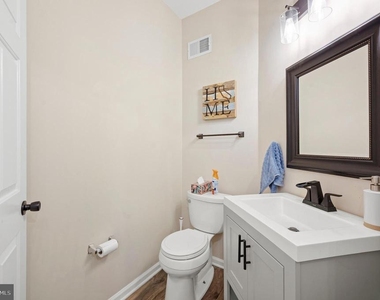 7005 Manahoac Place - Photo Thumbnail 9