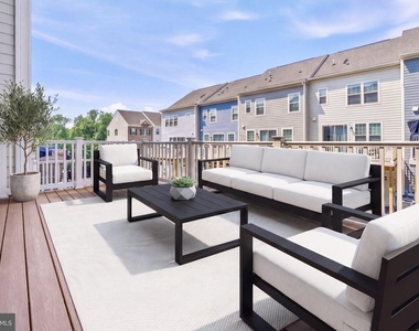 9365 Barnes Loop - Photo Thumbnail 18