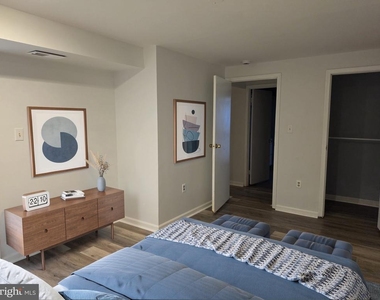 8943 Sweetbriar Street - Photo Thumbnail 7