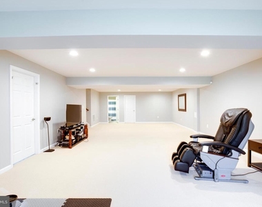 43023 Spyder Place - Photo Thumbnail 48