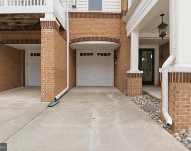 24636 Woolly Mammoth Terrace - Photo Thumbnail 41