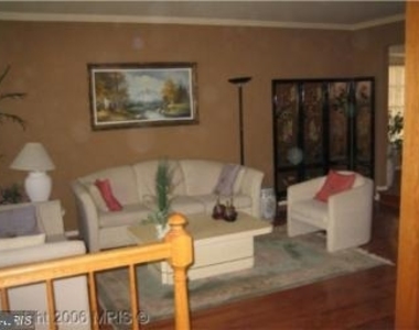 9603 Waterline Drive - Photo Thumbnail 3