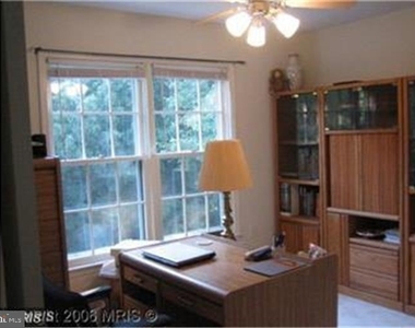 9603 Waterline Drive - Photo Thumbnail 4