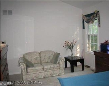 9603 Waterline Drive - Photo Thumbnail 20