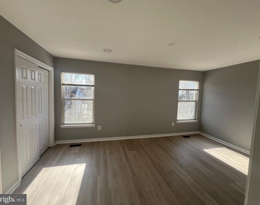 14861 Bolton Road - Photo Thumbnail 13