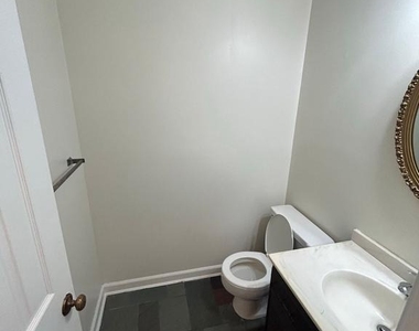 3816 Ridgelea Drive - Photo Thumbnail 3