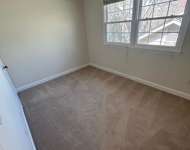 3816 Ridgelea Drive - Photo Thumbnail 19