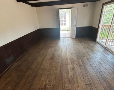 3816 Ridgelea Drive - Photo Thumbnail 12