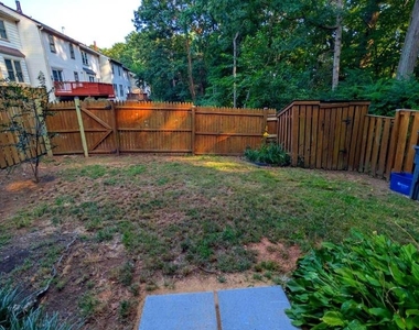 5612 Sutherland Court - Photo Thumbnail 36