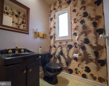 4313 Woodlark Drive - Photo Thumbnail 9