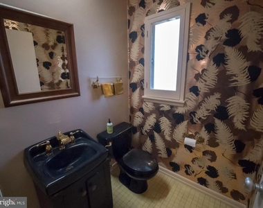 4313 Woodlark Drive - Photo Thumbnail 8