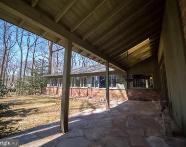 4313 Woodlark Drive - Photo Thumbnail 3