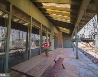 4313 Woodlark Drive - Photo Thumbnail 48