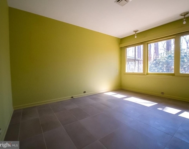 4313 Woodlark Drive - Photo Thumbnail 26