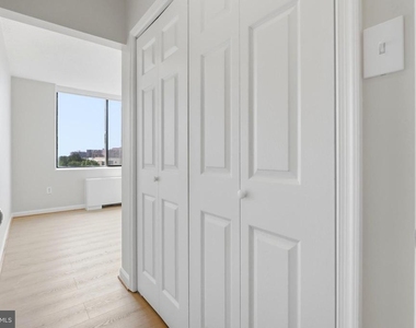3705 George Mason Drive S - Photo Thumbnail 20