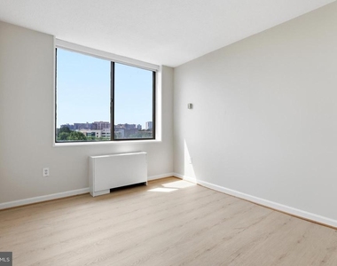 3705 George Mason Drive S - Photo Thumbnail 21