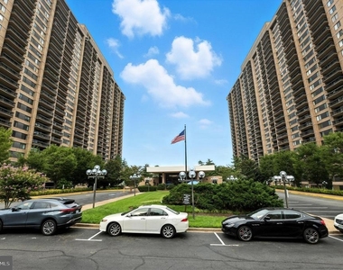 3705 George Mason Drive S - Photo Thumbnail 27