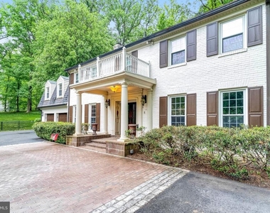 7845 Old Dominion Drive - Photo Thumbnail 5