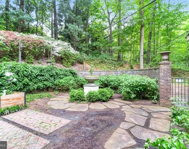 7845 Old Dominion Drive - Photo Thumbnail 16