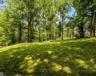 7845 Old Dominion Drive - Photo Thumbnail 23