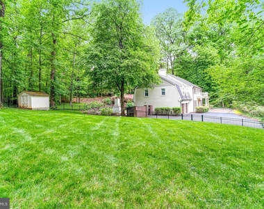 7845 Old Dominion Drive - Photo Thumbnail 22