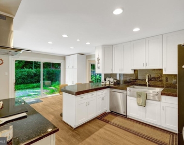 7845 Old Dominion Drive - Photo Thumbnail 42