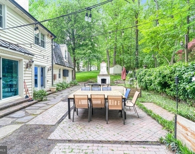 7845 Old Dominion Drive - Photo Thumbnail 17