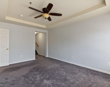 7134 Huntley Creek Place - Photo Thumbnail 24