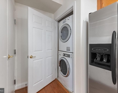 7134 Huntley Creek Place - Photo Thumbnail 12