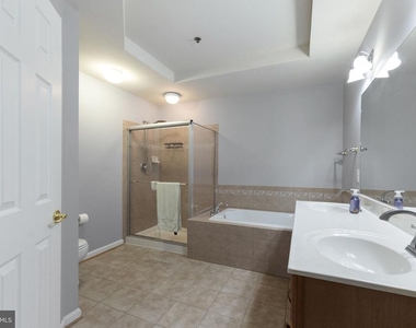 7134 Huntley Creek Place - Photo Thumbnail 27