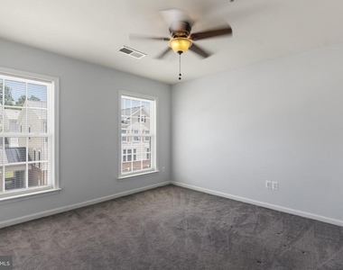 7134 Huntley Creek Place - Photo Thumbnail 19