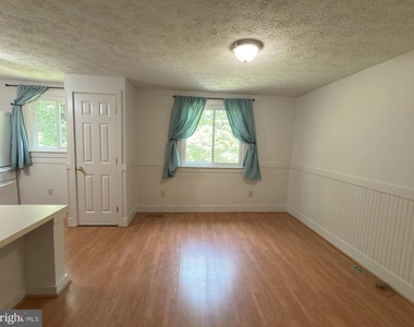 5519 Inverness Woods Court - Photo Thumbnail 7