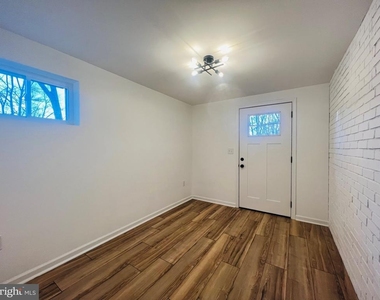 7389 Bunker Hill Road - Photo Thumbnail 10