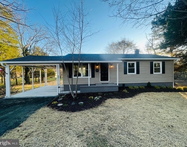 7389 Bunker Hill Road - Photo Thumbnail 3